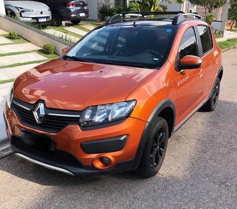 RENAULT SANDERO 1.6 STEPWAY 8V FLEX 4P AUTOMATIZADO RENAULT SANDERO 1.6 STEPWAY 8V FLEX 4P AUTOMATIZADO